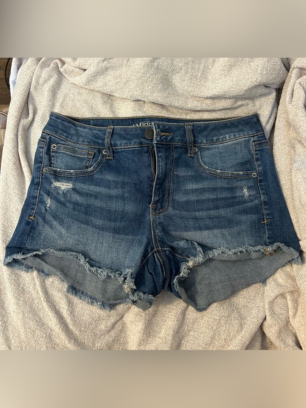 American Eagle Outfitters Women's Blue Distressed Denim Cutoff Shorts